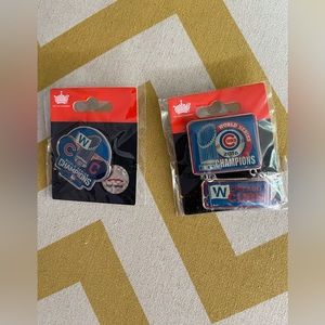2 Chicago Cubs 2016 championship pins